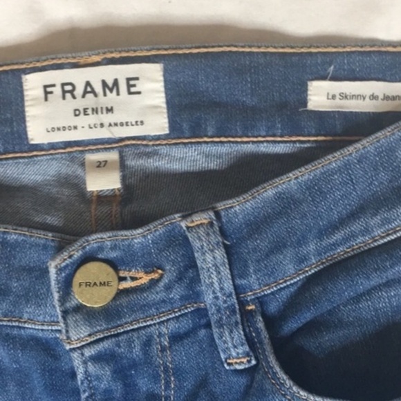 FRAME's Le Skinny De Laurel Distressed Jea… - Picture 6 of 8